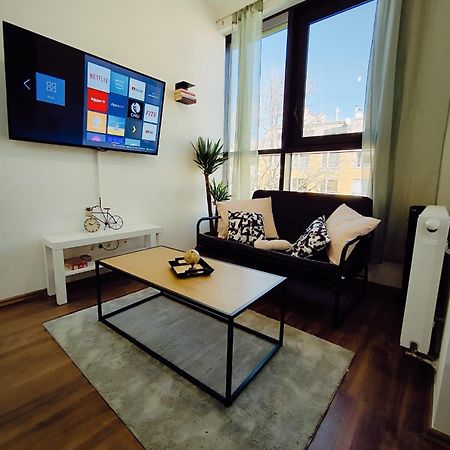 Pretty Apartment Next To Metro Station ウィーン エクステリア 写真
